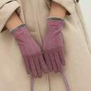 Womens Winter Thermal Gloves Made From Duvet Fabric With Touchscreen Compatibility And Three-Strand Fleece Edges